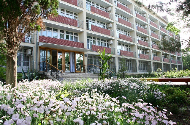 Building 5